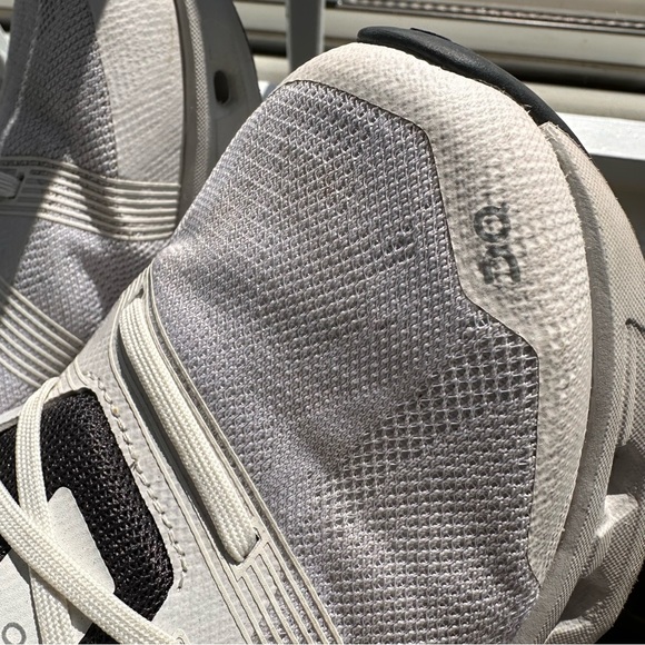 EUC on running Cloudgo Sneakers in White|Glacier - Picture 13 of 13